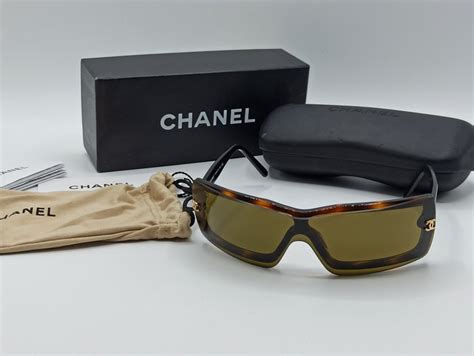 7,500 + results for CHANEL 5067 Sunglasses .